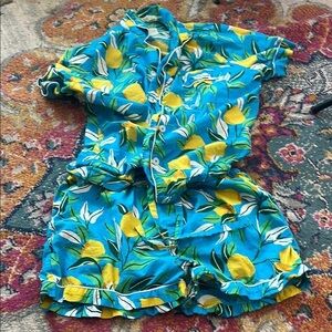 Print Fresh Vibrant Lemon Print Pajama Set